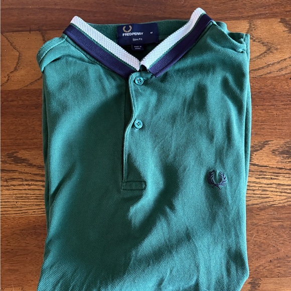 Fred Perry Teal Polo Shirt with Navy Accents - Picture 1 of 4